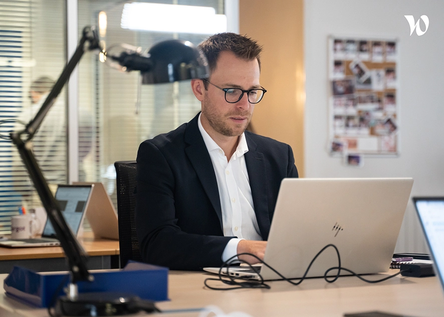 opti_GH-CONNECTIVE-09-22-2000-6-copie